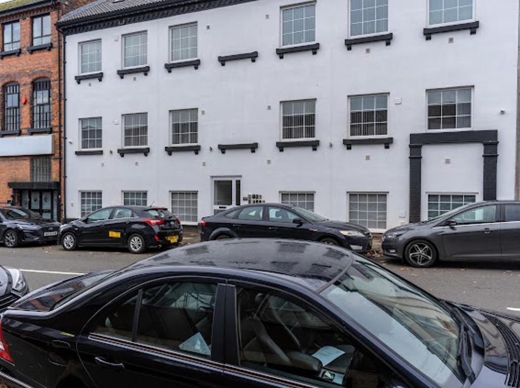 Cool Top Floor Apartment Very Near Birmingham Centre Екстер'єр фото
